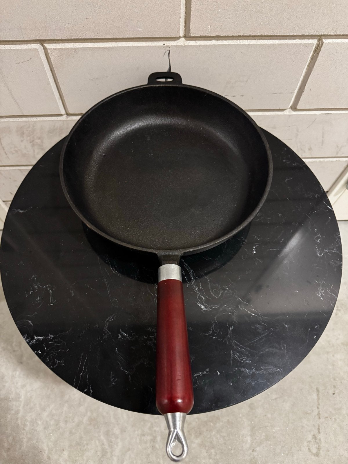 Gietijzeren pan, zo goed als nieuw, Ophalen of Verzenden, Zo goed als nieuw, Gietijzer, Koekenpan of Braadpan