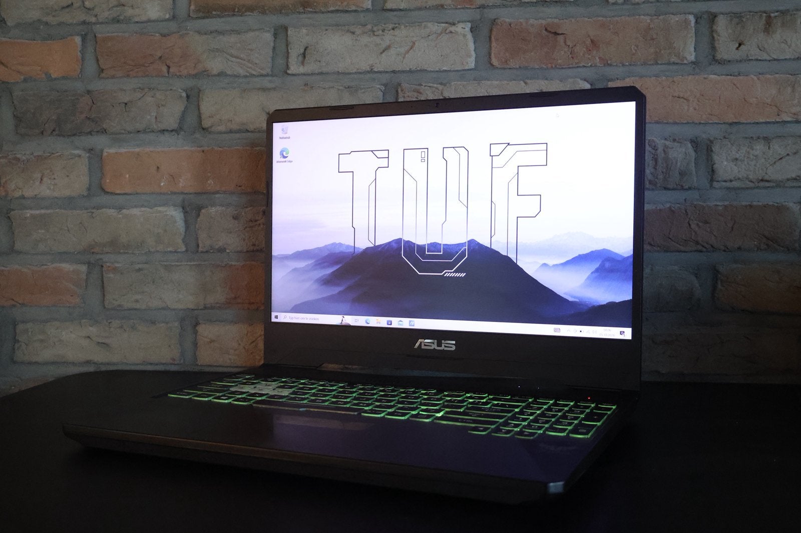 Dikke Asus TUF Gaming Laptop Ryzen 5-3550H / GTX 1650, 15 inch, Ophalen of Verzenden, Zo goed als nieuw, Gaming