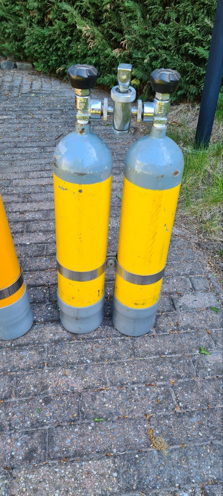 Duikflessen set - Dubbelset Duikflessen uit keuring., Watersport en Boten, Duiken, Ophalen, Duikfles