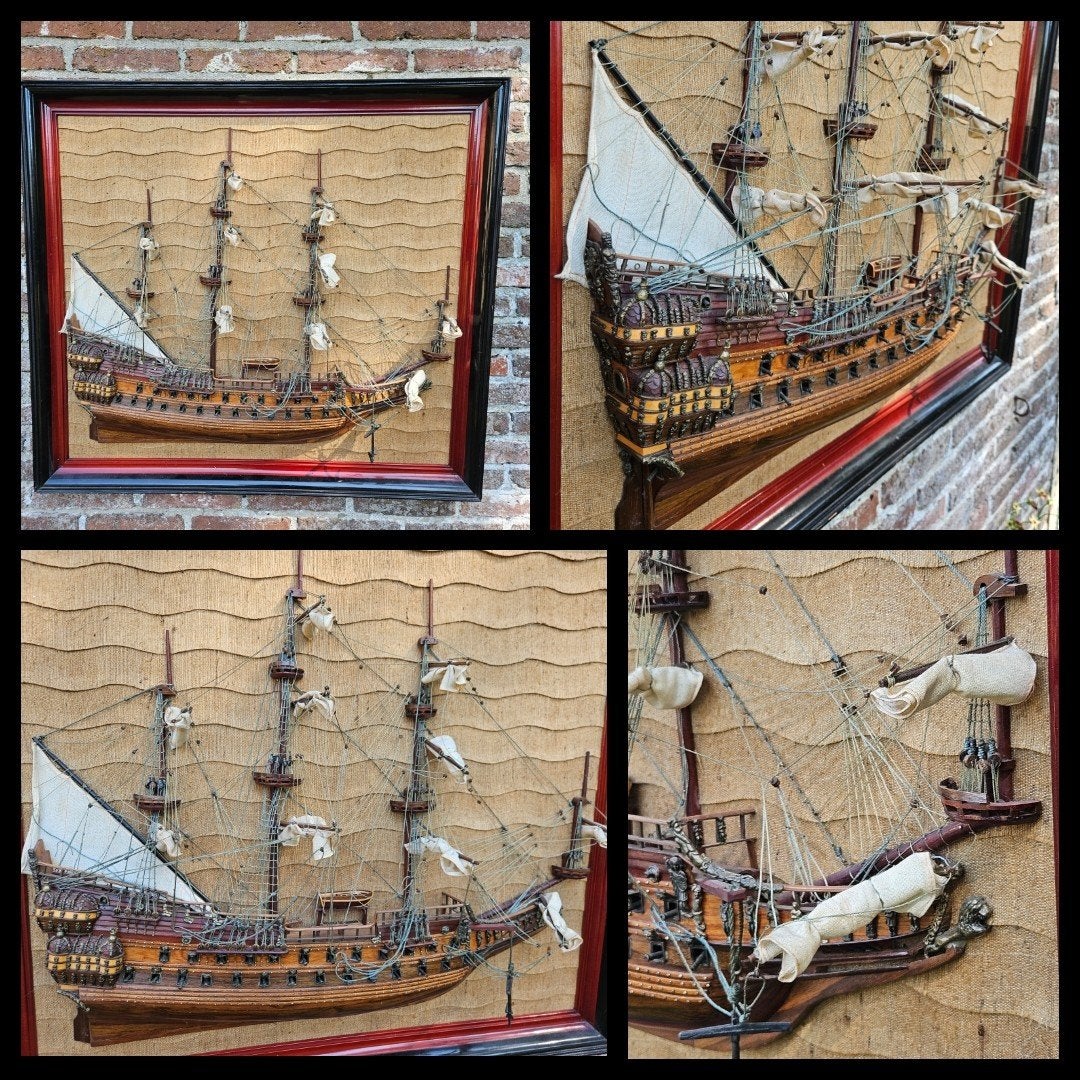 antiek driedimensionaal half-hull ingelijst modelschip, Ophalen