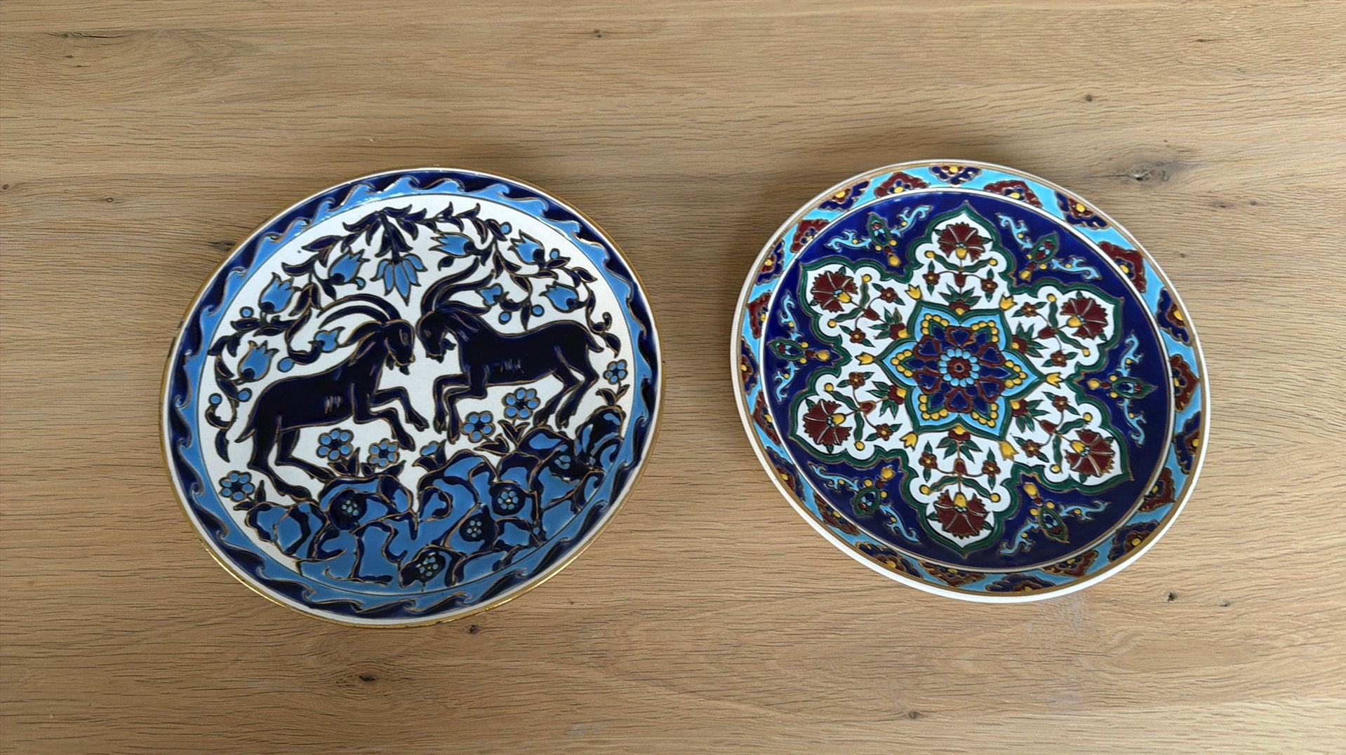2 handgeschildere griekse borden, Antiek en Kunst, Ophalen