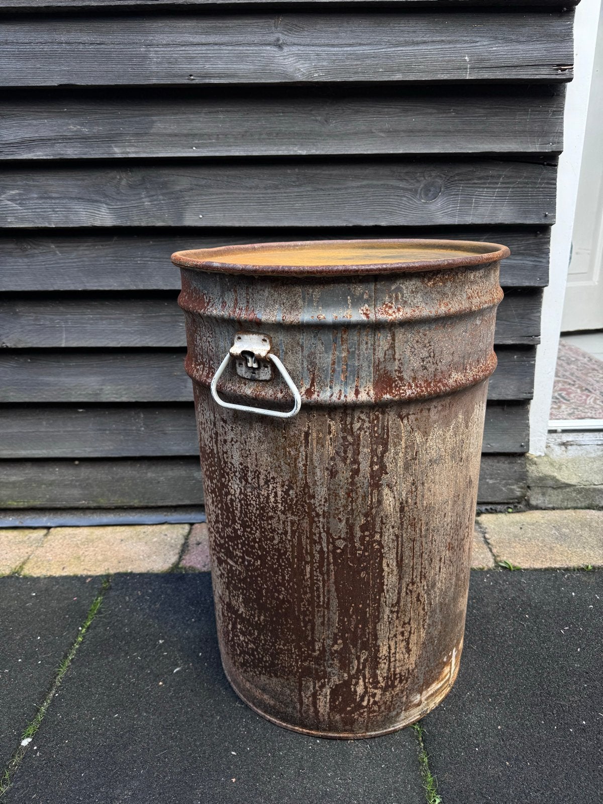 Oude Metalen Voerton Industrieel / brocante, Ophalen