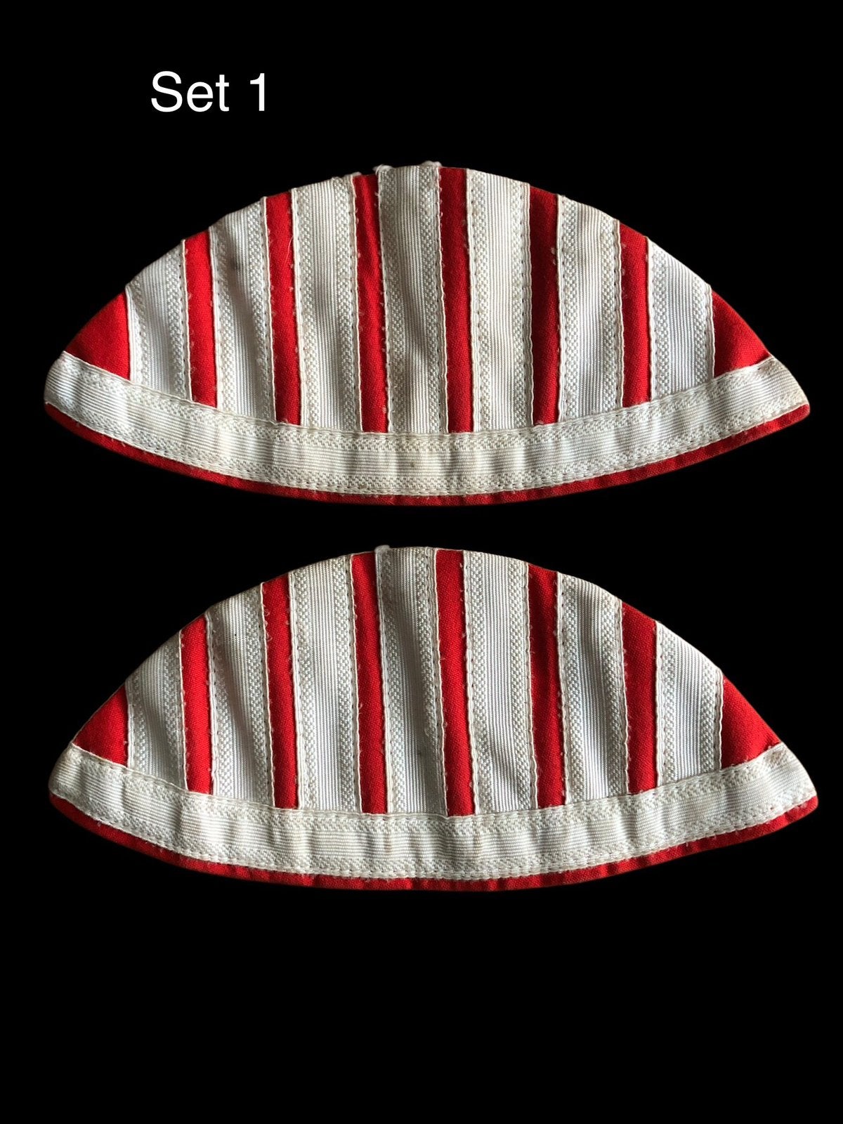 WH WW2 Artillerie schwalbennesten (1), Ophalen, Duitsland, Embleem of Badge