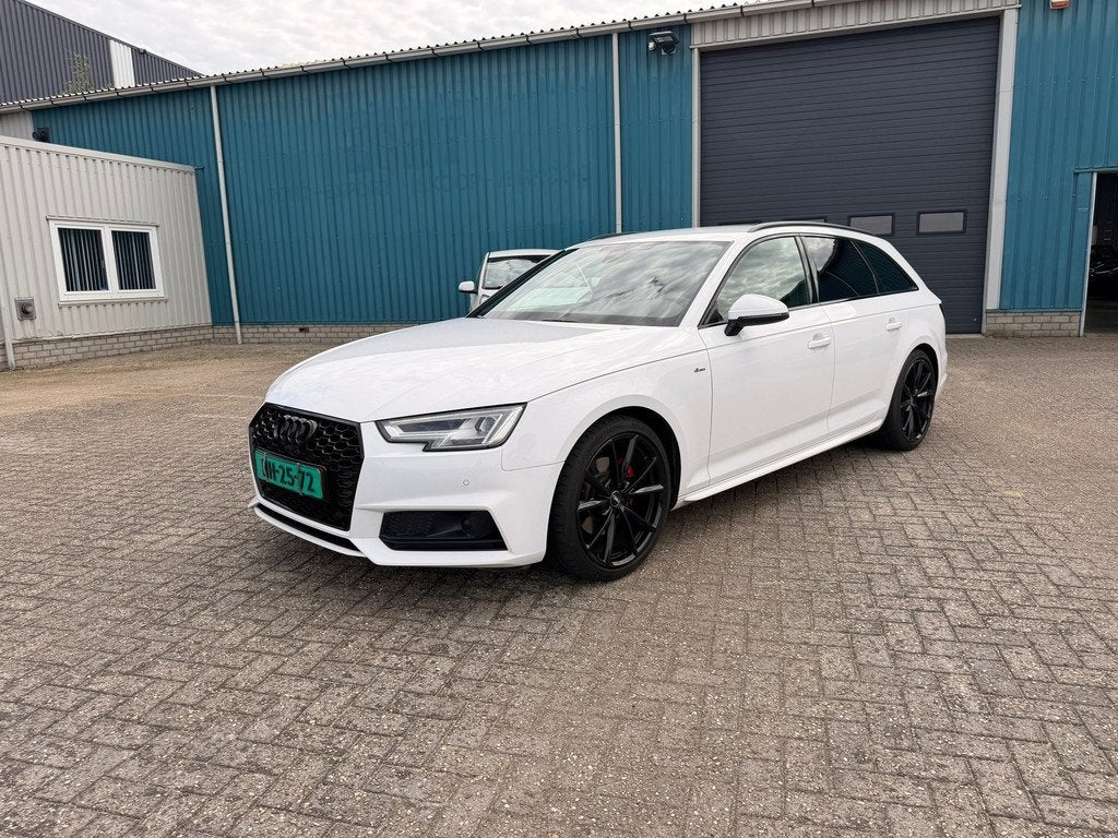 Audi A4 Avant 1.4 TFSI Design Pro S-Line Plus // RS-styling, Stof, Gebruikt, 4 cilinders, 150 pk