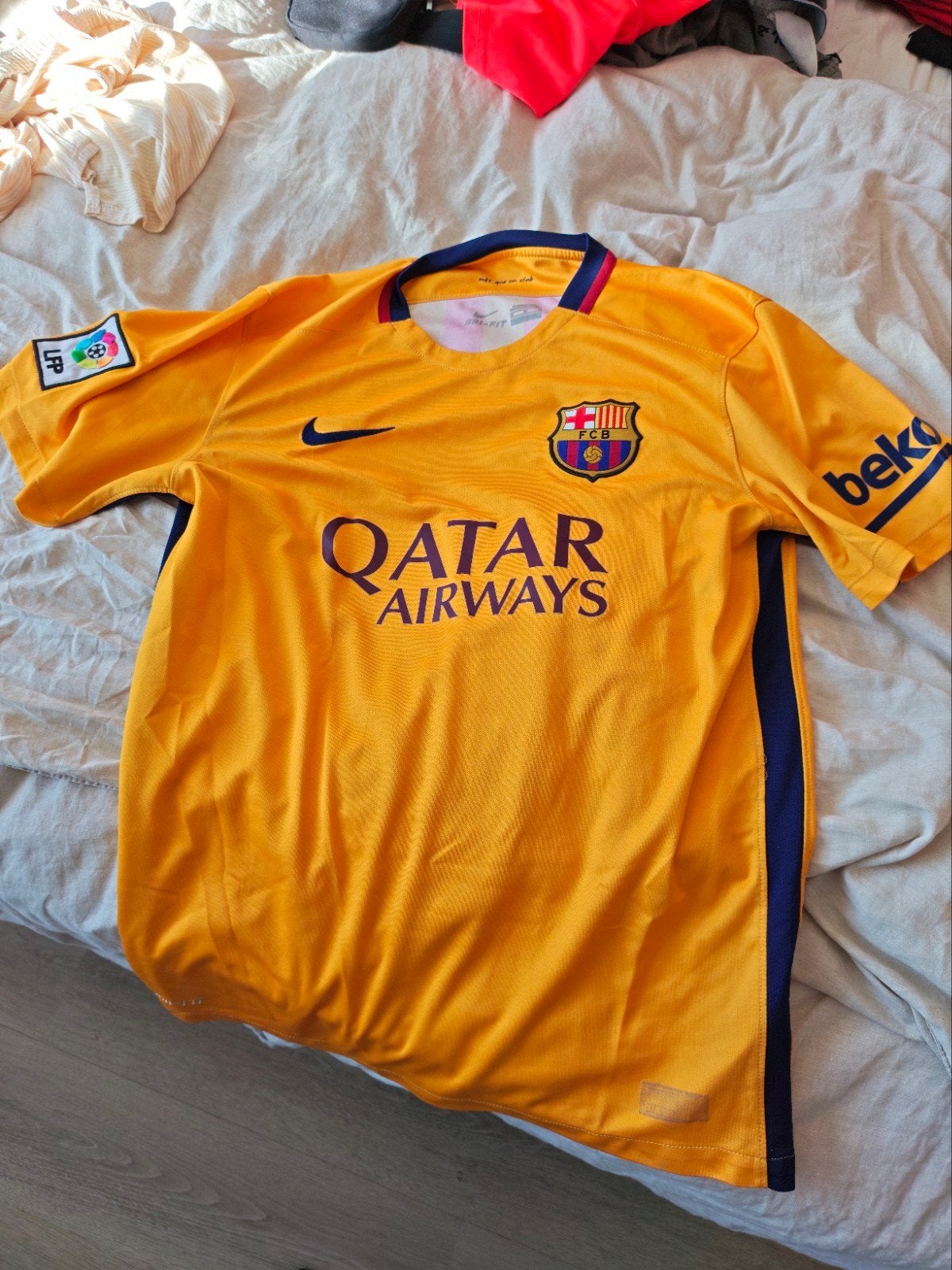 FC Barcelona uitshirt 2013/2014 maat M, Sport en Fitness, Maat M, Ophalen of Verzenden, Zo goed als nieuw, Shirt