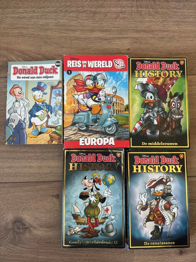 Donald Duck boeken, Meerdere comics, Ophalen of Verzenden, Zo goed als nieuw, Europa