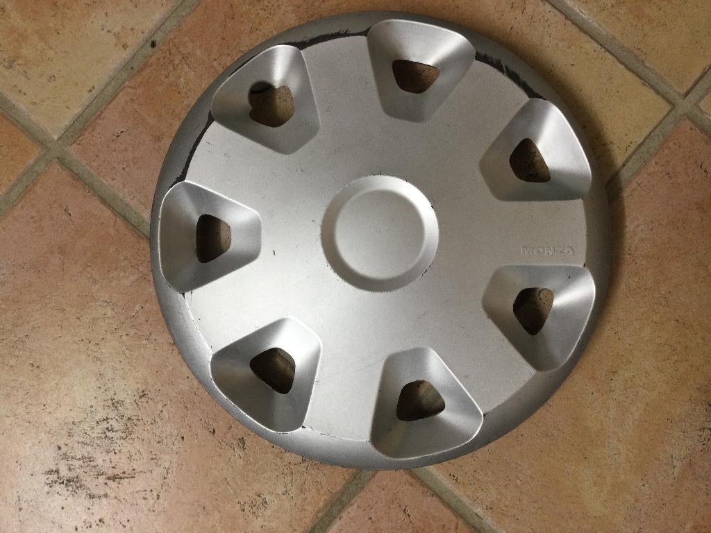 Wieldop Monza  ( 14 inch ), Auto diversen, Wieldoppen, Ophalen of Verzenden, Gebruikt