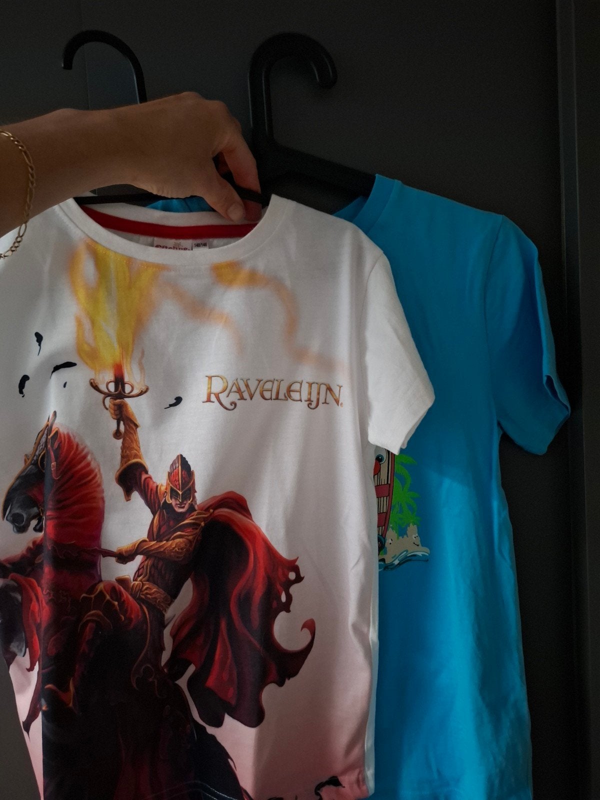 Z.G.A.N. Efteling kinder shirts 9-11 jr. €10,- voor beide.., Kinderen en Baby's, Ophalen of Verzenden, Zo goed als nieuw, Jongen of Meisje