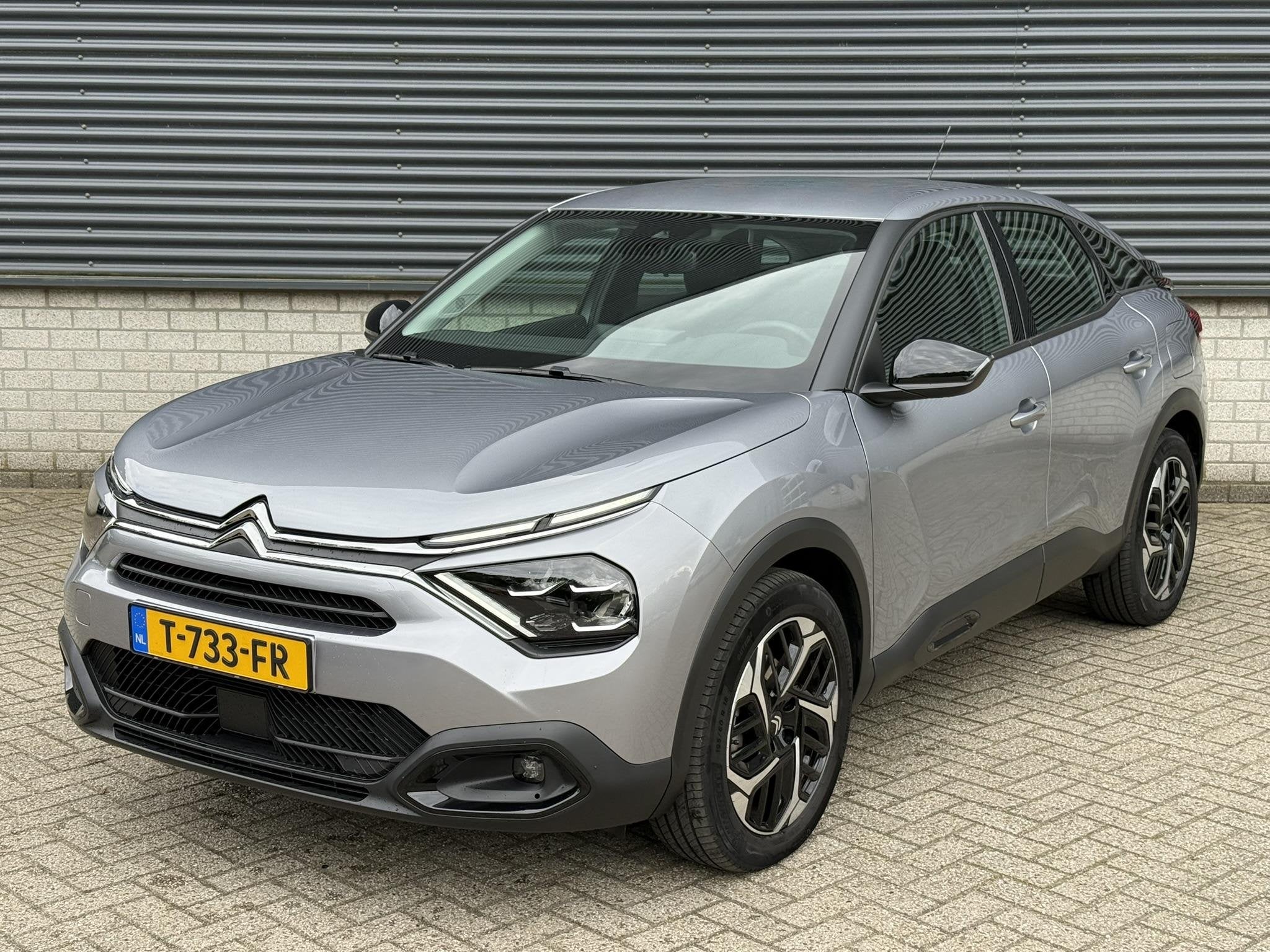 Citroen C4 1.2 Puretech Feel Pack Trekhaak I Cruise Control, Auto's, Citroën, Gebruikt, 1199 cc, Leder en Stof, Parkeersensor