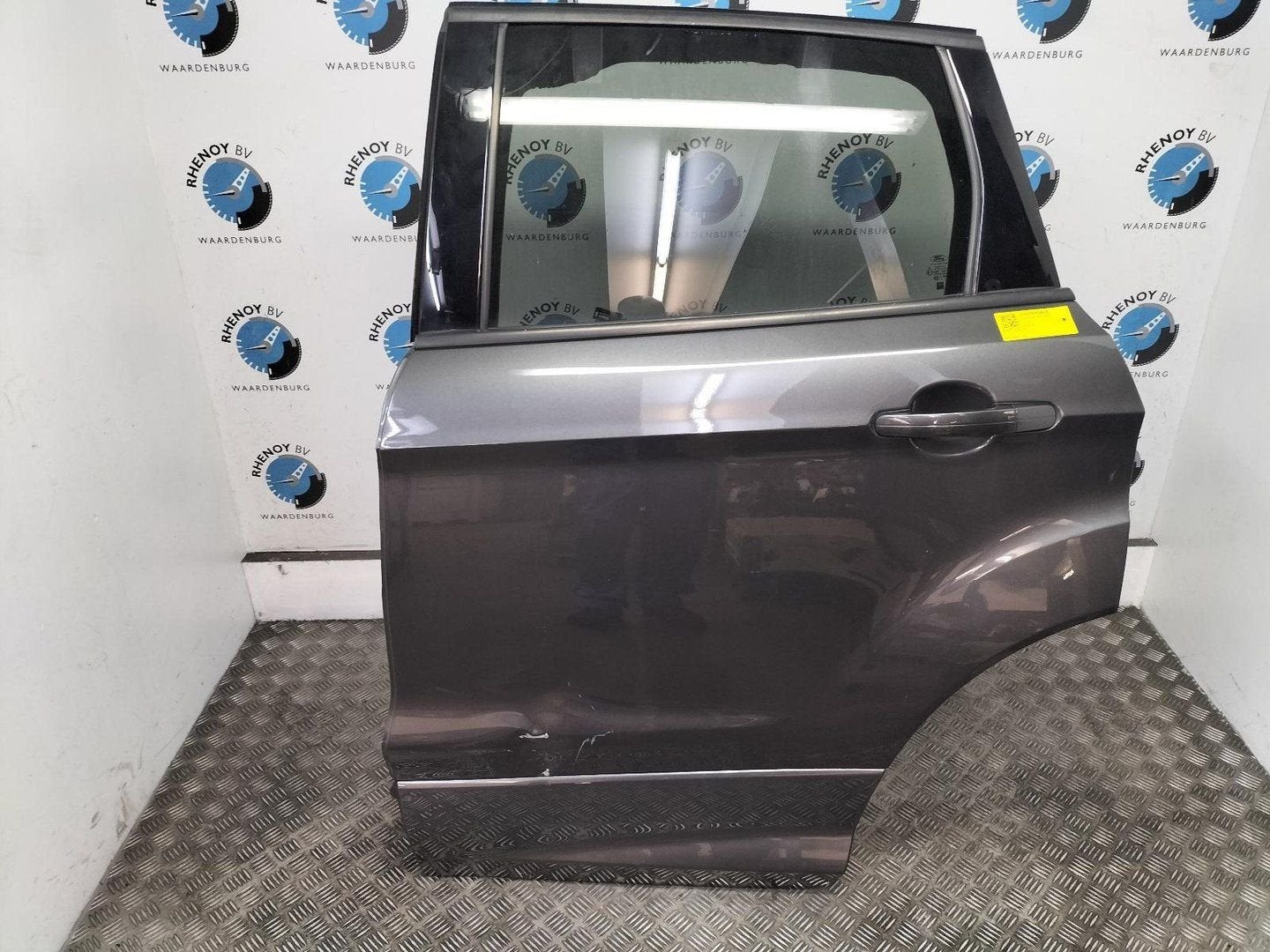 Foto 2 van FORD KUGA 1.5 EcoBoost 182pk ST-Line PORTIER LA  2017