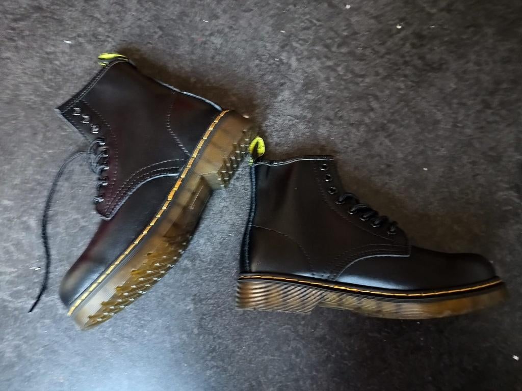 Enkellaarsjes Zwart maat 39, NIEUW Dr. Martens stijl, Jack Hensen, Zwart, Lage of Enkellaarzen, Nieuw