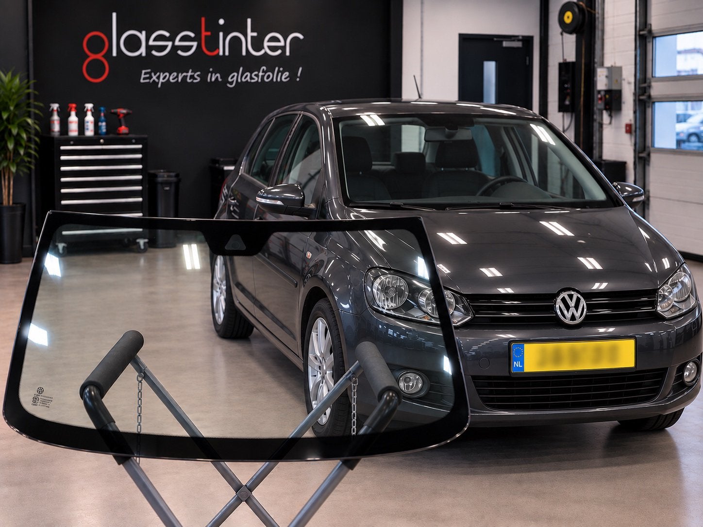 Volkswagen Golf MK6 – Nieuwe Voorruit Incl. Montage €395, Auto-onderdelen, Ophalen, Nieuw, Volkswagen