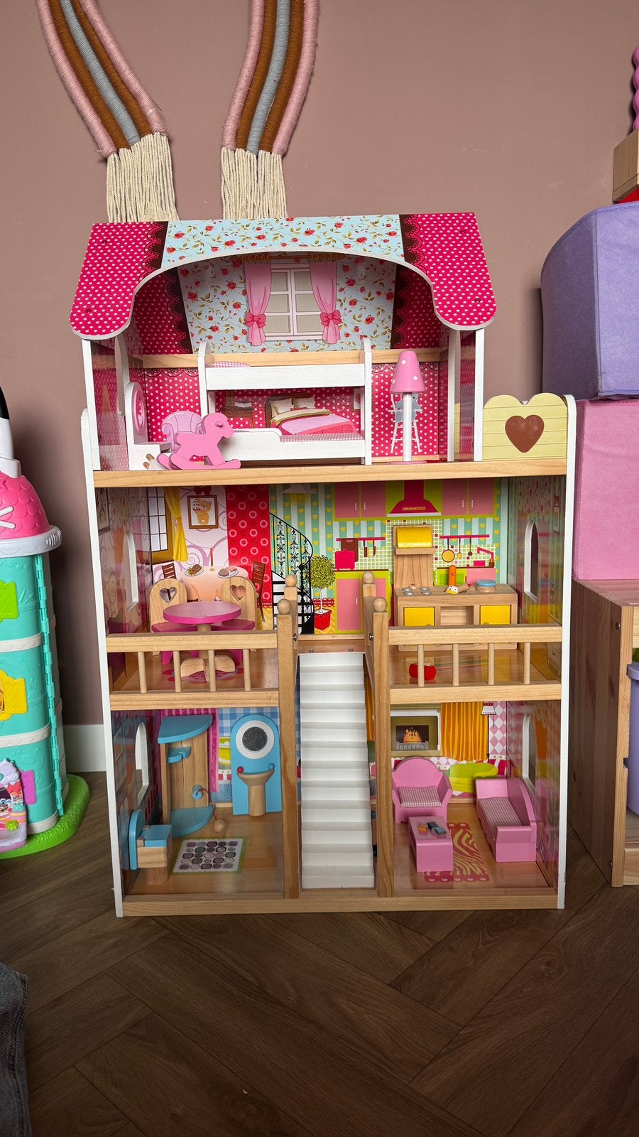 Groot poppenhuis House of Angels, Kinderen en Baby's, Speelgoed | Poppenhuizen, Ophalen, Zo goed als nieuw, Poppenhuis