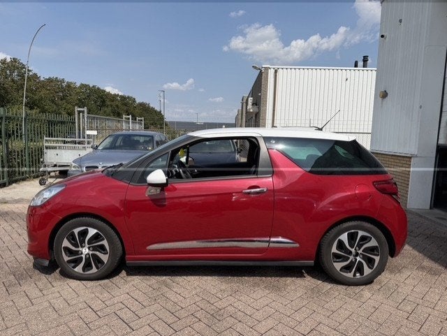 DS 3 1.6 BlueHDi AIRCO LEDER APK T/M 8-7-27, Auto's, DS, Voorwielaandrijving, Gebruikt, 4 cilinders, Bedrijf