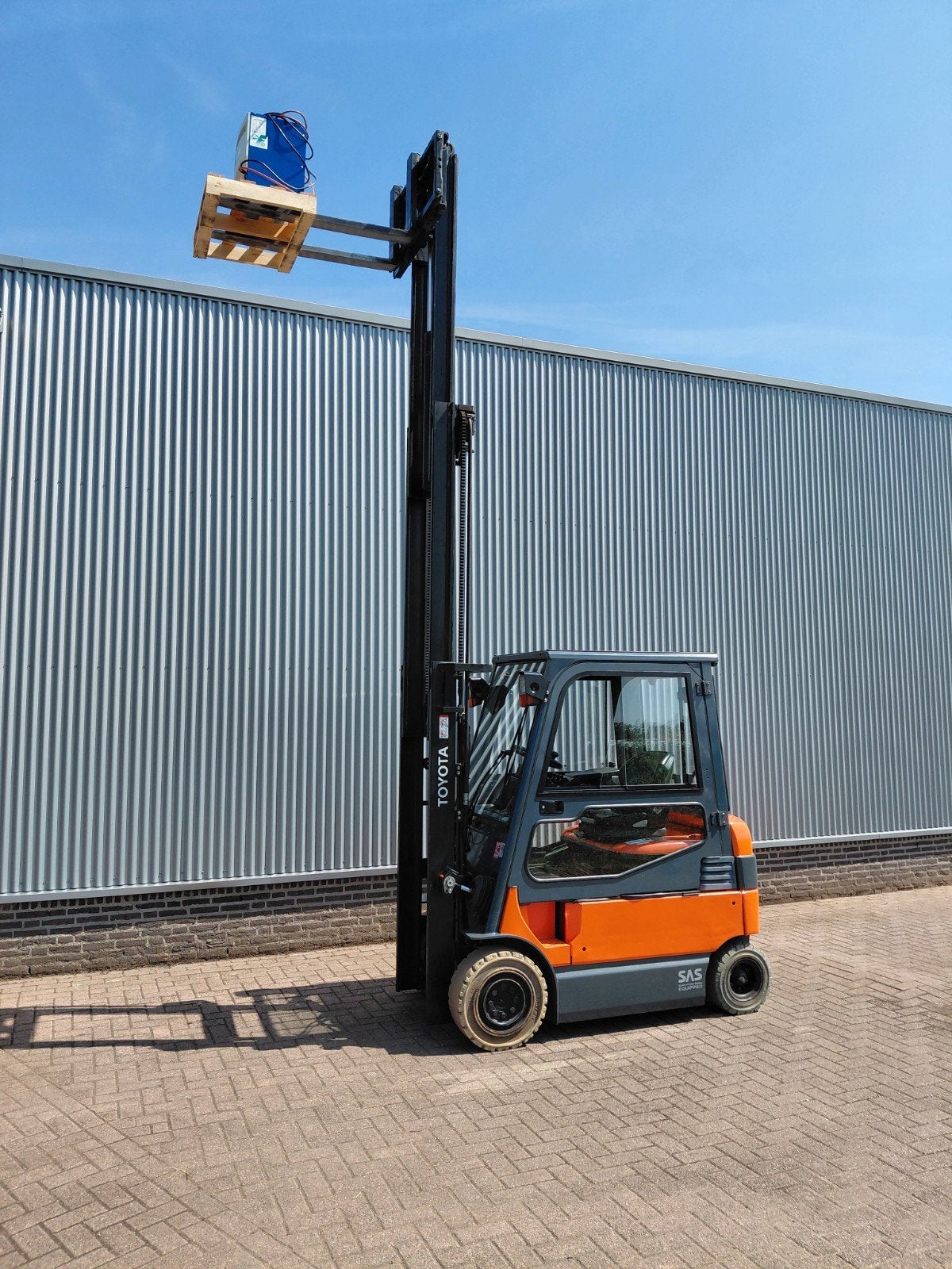 Mooie Toyota FBMF25 elektrische heftruck ZGAN in topconditie, Zakelijke goederen, Machines en Bouw | Heftrucks en Intern transport