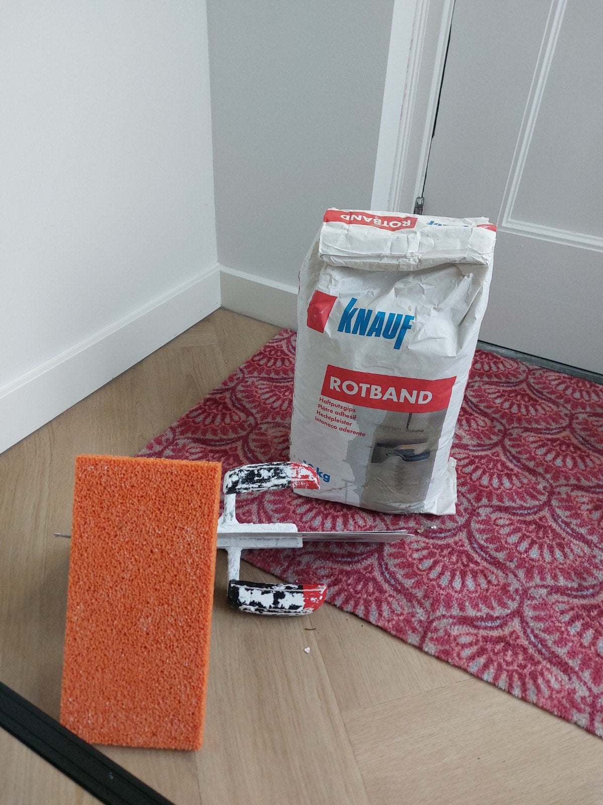 Gips en stuc benodigdheden, Ophalen