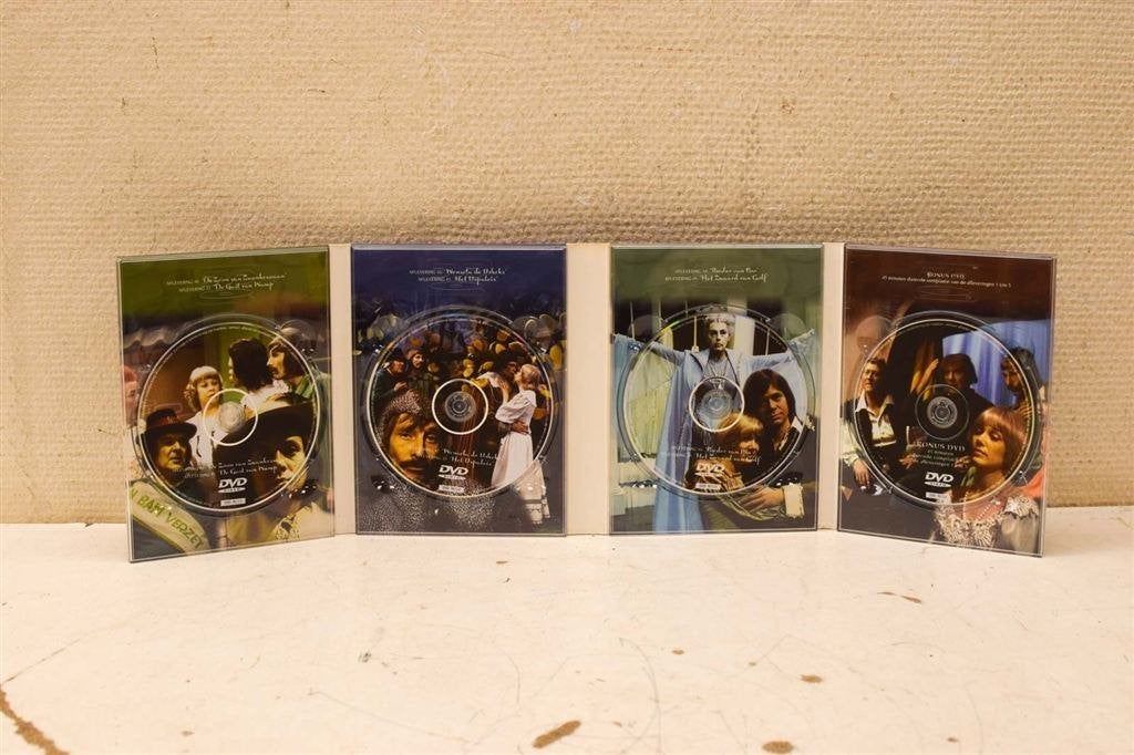 4 dvd box Kunt u mij de weg naar Hamelen Vertellen , mijnhee, Ophalen of Verzenden, Gebruikt