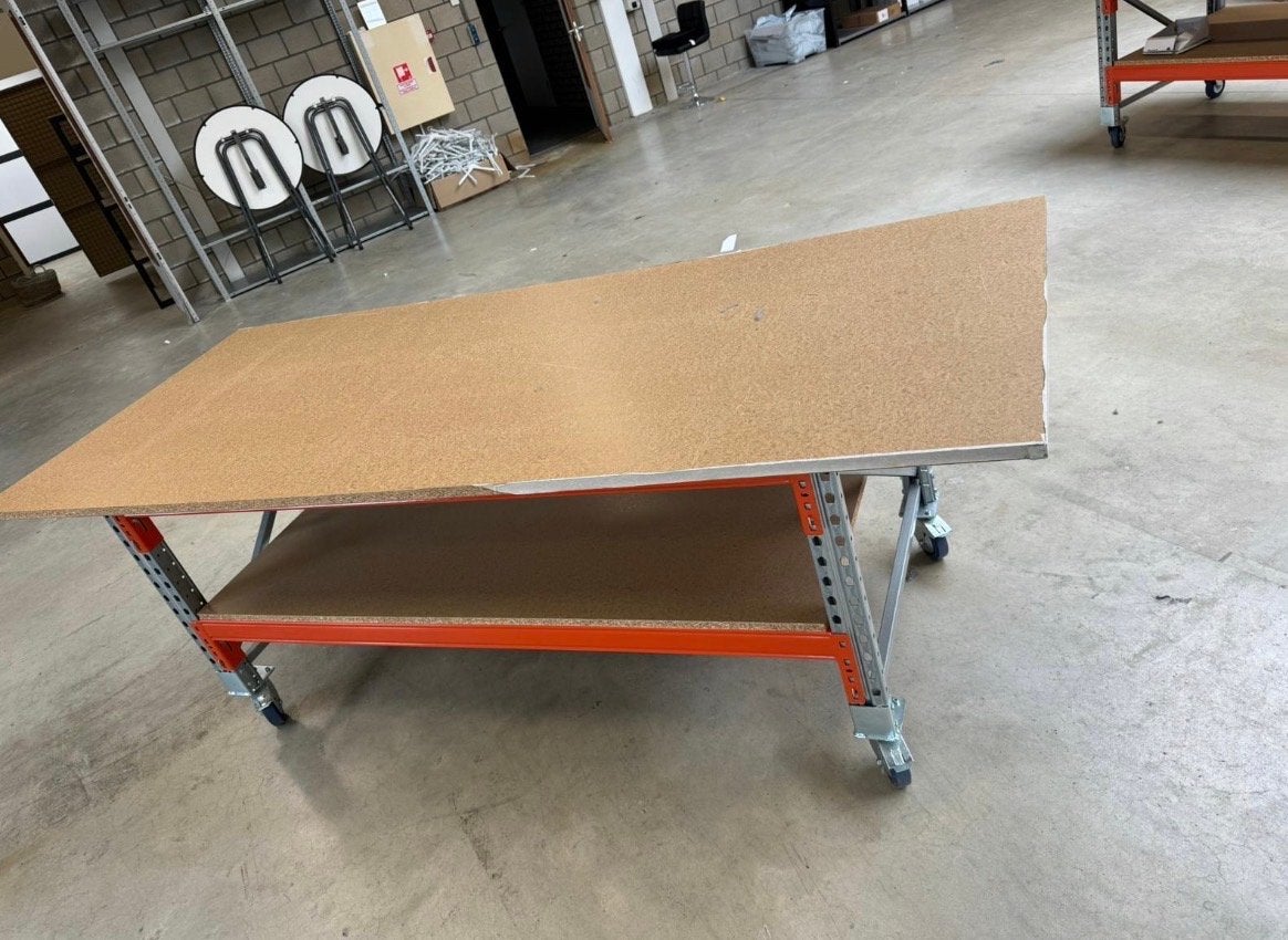 Professionele verrijdbare inpaktafels / werktafels, Werkplek, Ophalen, Gebruikt, Tafel