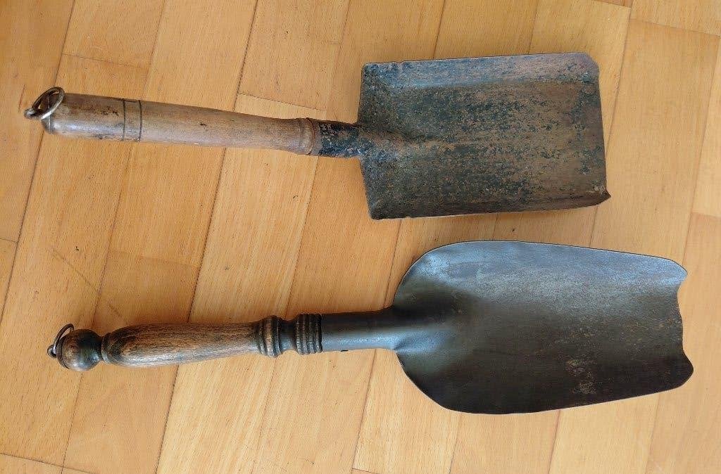 2x nostalgische oude kolenschep / kolenschop met ophangring, Antiek en Kunst, Ophalen of Verzenden