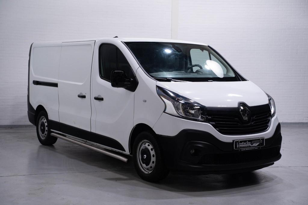Renault Trafic 1.6 dCi 125 pk L2H1 Airco, Camera, Laadruimte, Voorwielaandrijving, 4 cilinders, 2000 kg, Wit