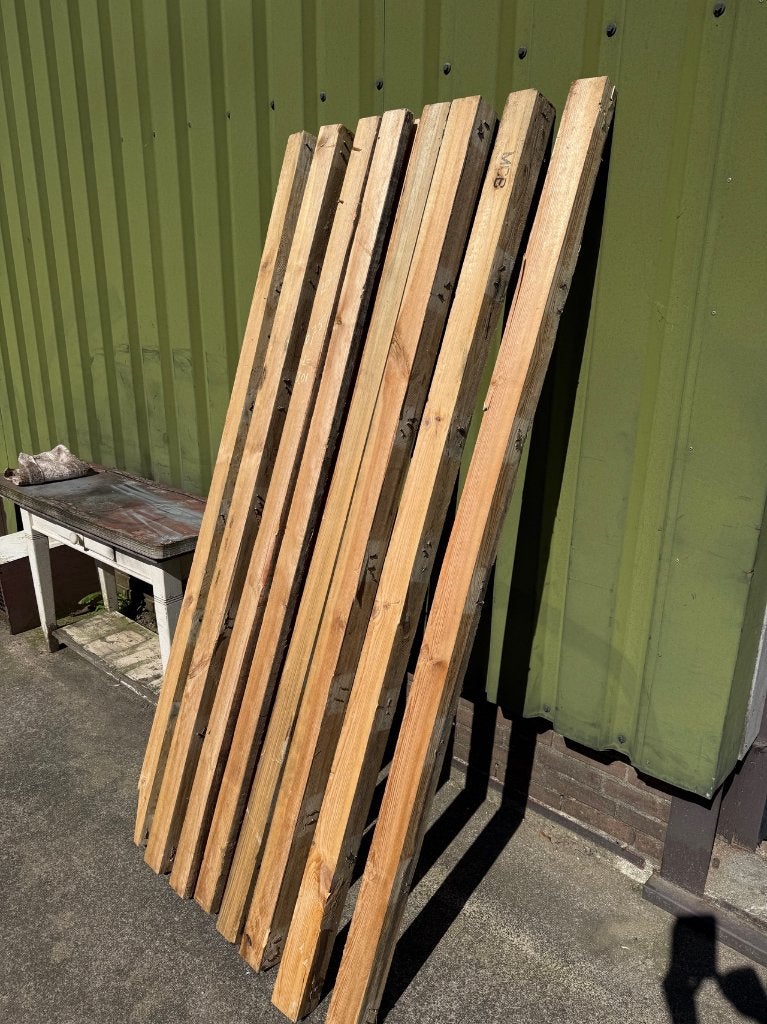 Houten balk 8 stuks van 2m, Ophalen, Zo goed als nieuw, 180 tot 250 cm, Balken