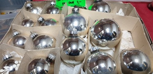 651 ] kerstballen retro, Ophalen of Verzenden, 'T Olde Gre-j, Info@toldegrej.nl, Endepoelstraat 20f Didam
