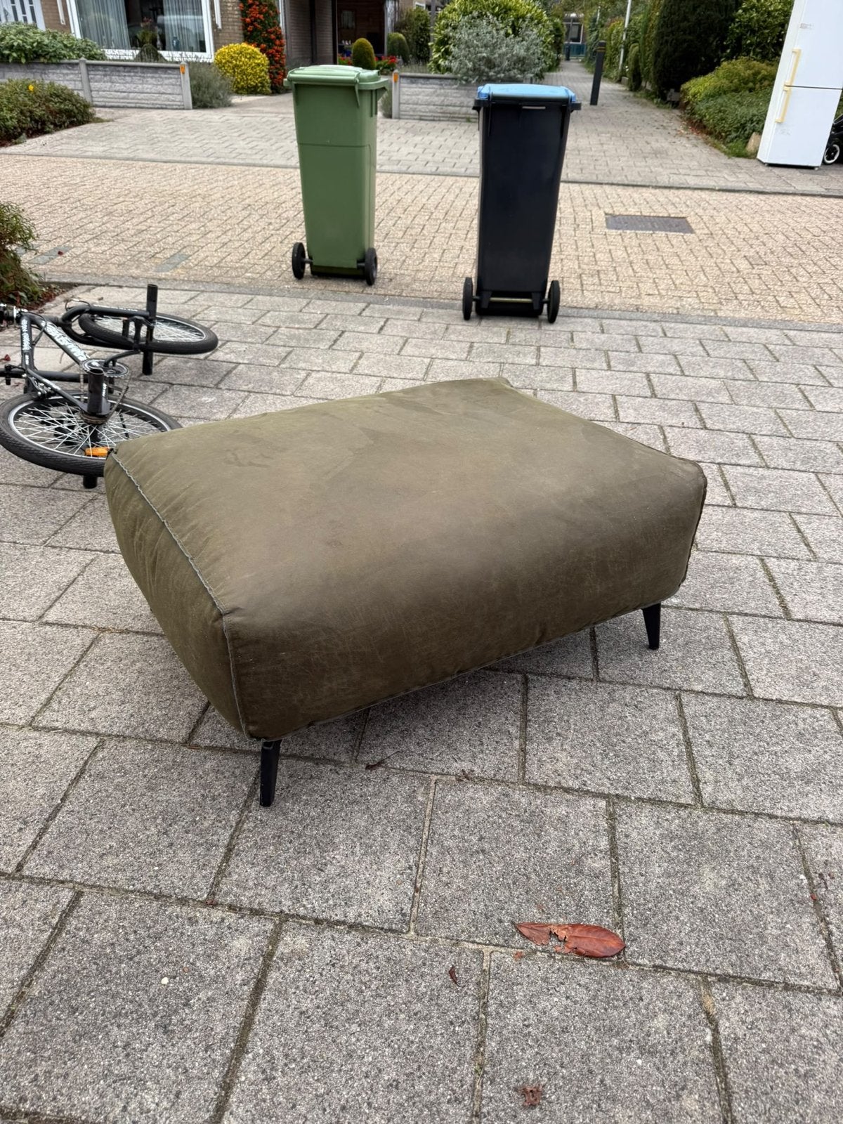 Comfortabele poef - Olijfgroen, Ophalen, Gebruikt, 100 tot 125 cm, 75 tot 100 cm