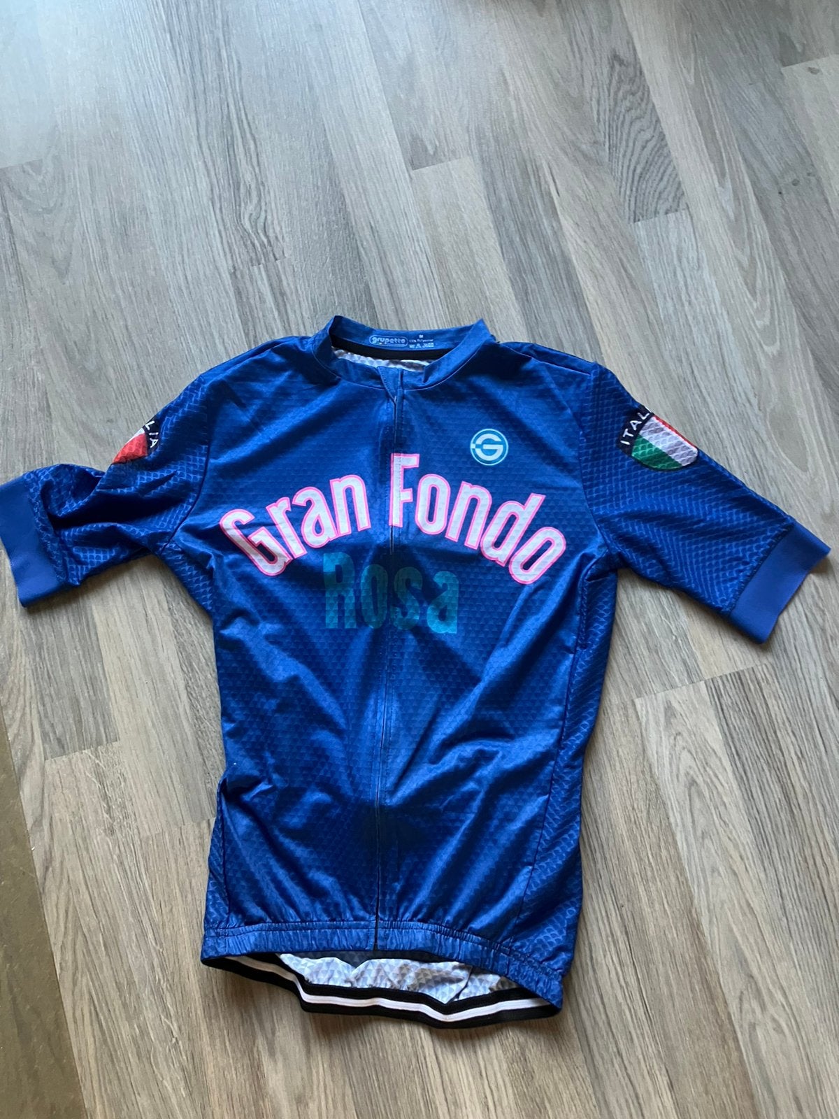 Nieuw Grupetto dames Wielrenshirtje maat M koopje, Kleding | Dames, Sportkleding, Ophalen of Verzenden, Zo goed als nieuw