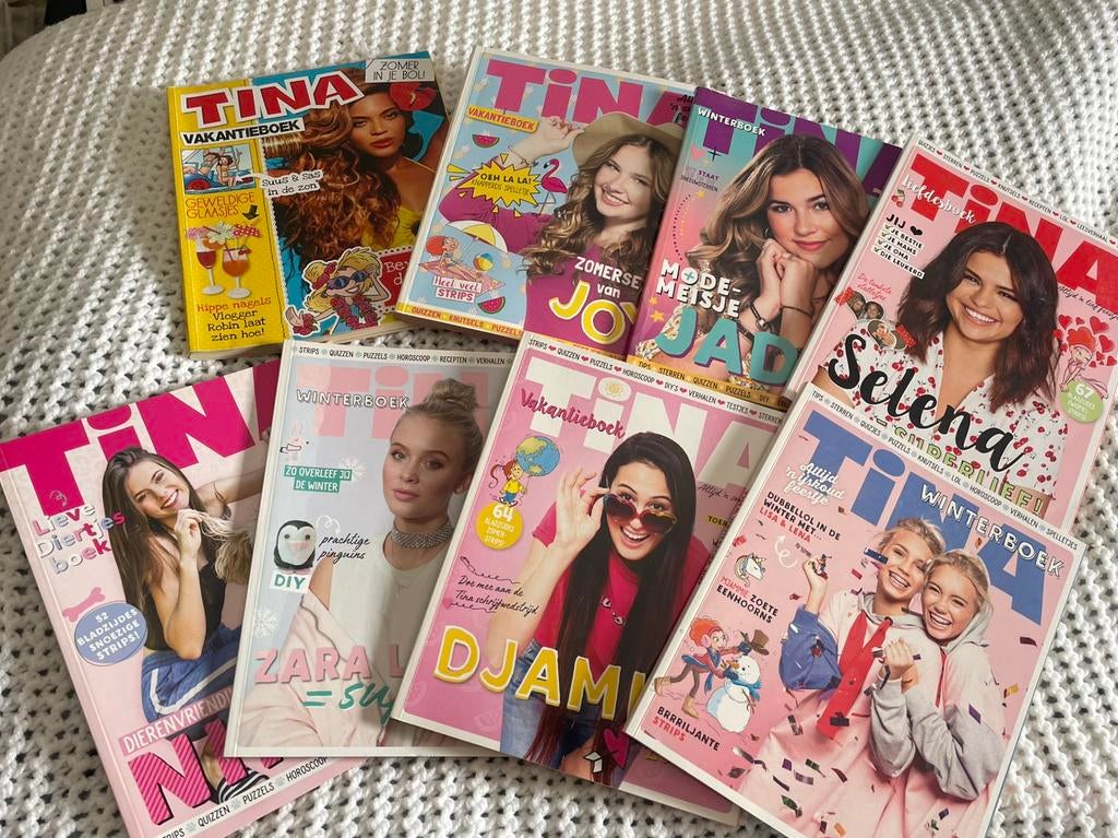 Vakantieboeken Tina (8 stuks), Ophalen, Zo goed als nieuw, Damesbladen