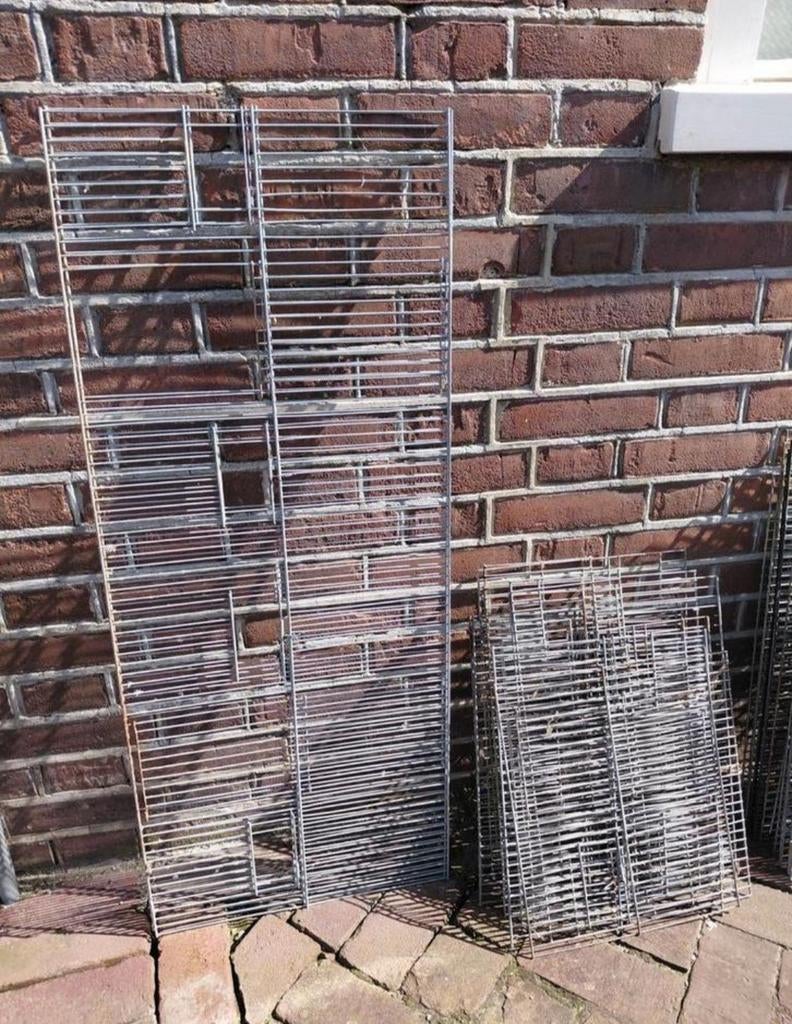 Voorfronten voor kweekkooien (39st) diverse maten, Ophalen, Gebruikt, Kooi-accessoires