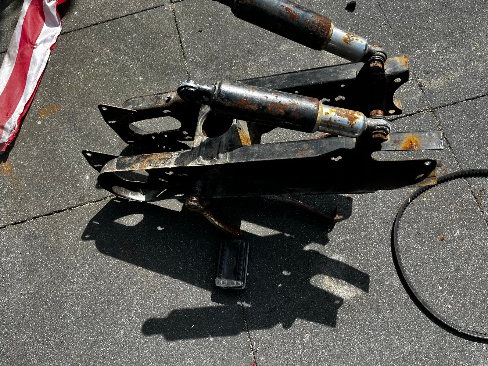 Vespa achterbrug met schokdempers - Gebruikt, Fietsen en Brommers, Ophalen of Verzenden, Gebruikt, Overige typen, Vespa