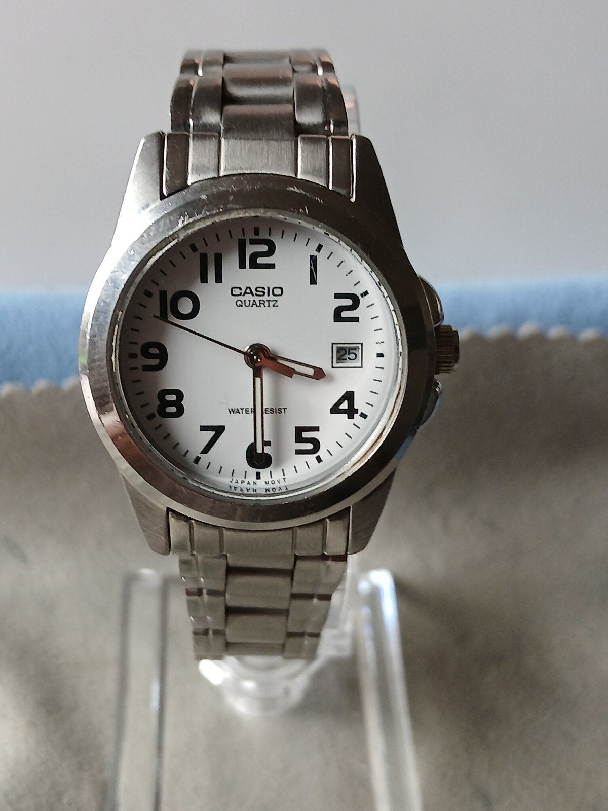 Casio dames Quartz Horloge - Krasvrij Glas, Nieuwe Batterij, Ophalen of Verzenden, Zo goed als nieuw