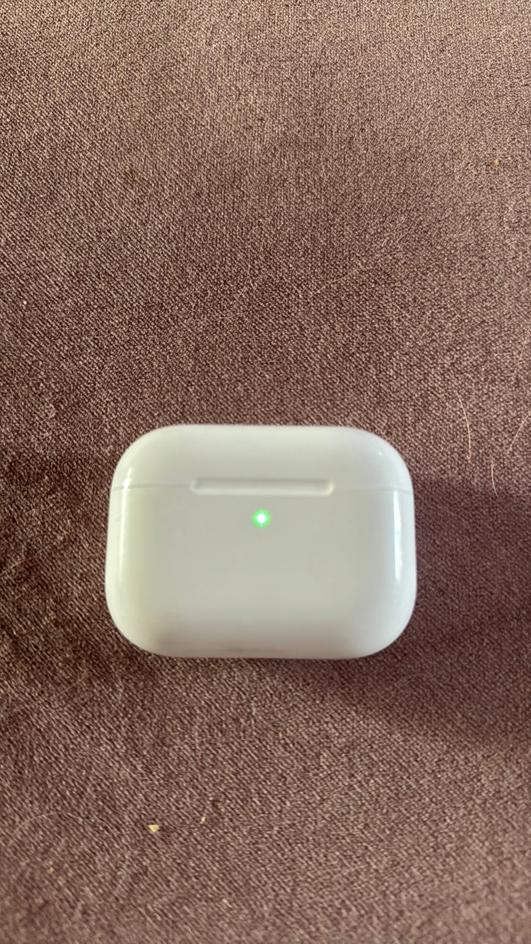Airpods pro case, Telecommunicatie, Mobiele telefoons | Oordopjes, Ophalen of Verzenden, Zo goed als nieuw
