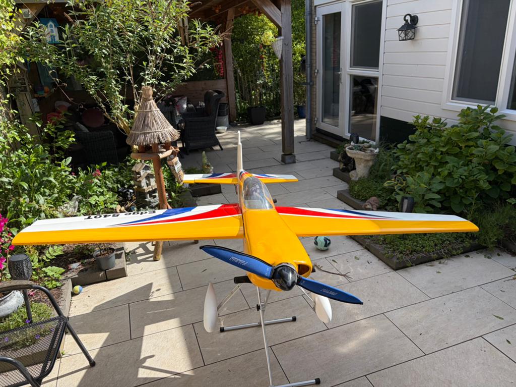 RC Vliegtuig Edge 540T - Zo goed als nieuw, Hobby en Vrije tijd, Zo goed als nieuw, Groter dan 1:72, Vliegtuig, Ophalen
