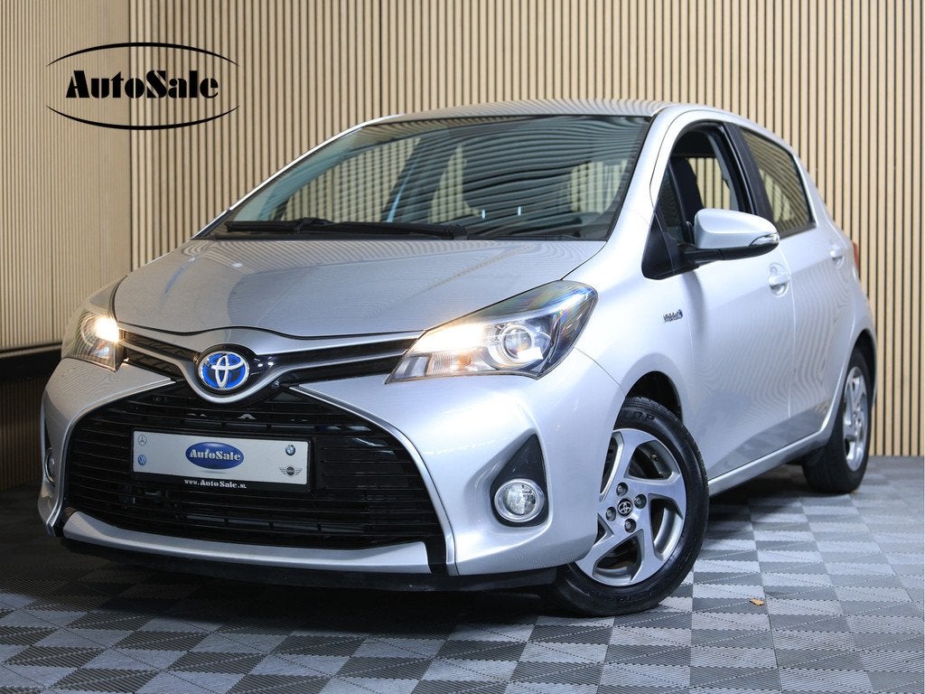 Toyota Yaris 1.5 Full Hybrid 41000 km Dynamic BLEUTOOTH CLIM, Auto's, Toyota, Bedrijf, Te koop, Yaris, ABS, Airbags, Airconditioning