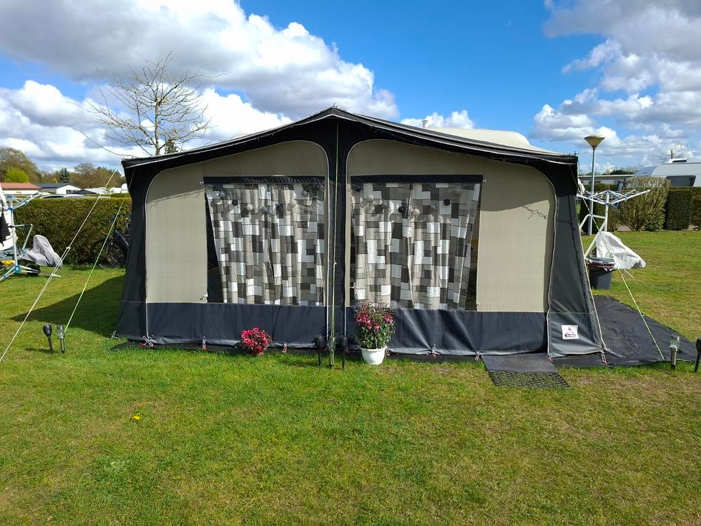 Dorema Casa Contenta 240 voortent maat 10 (875-900), Ophalen, Gebruikt
