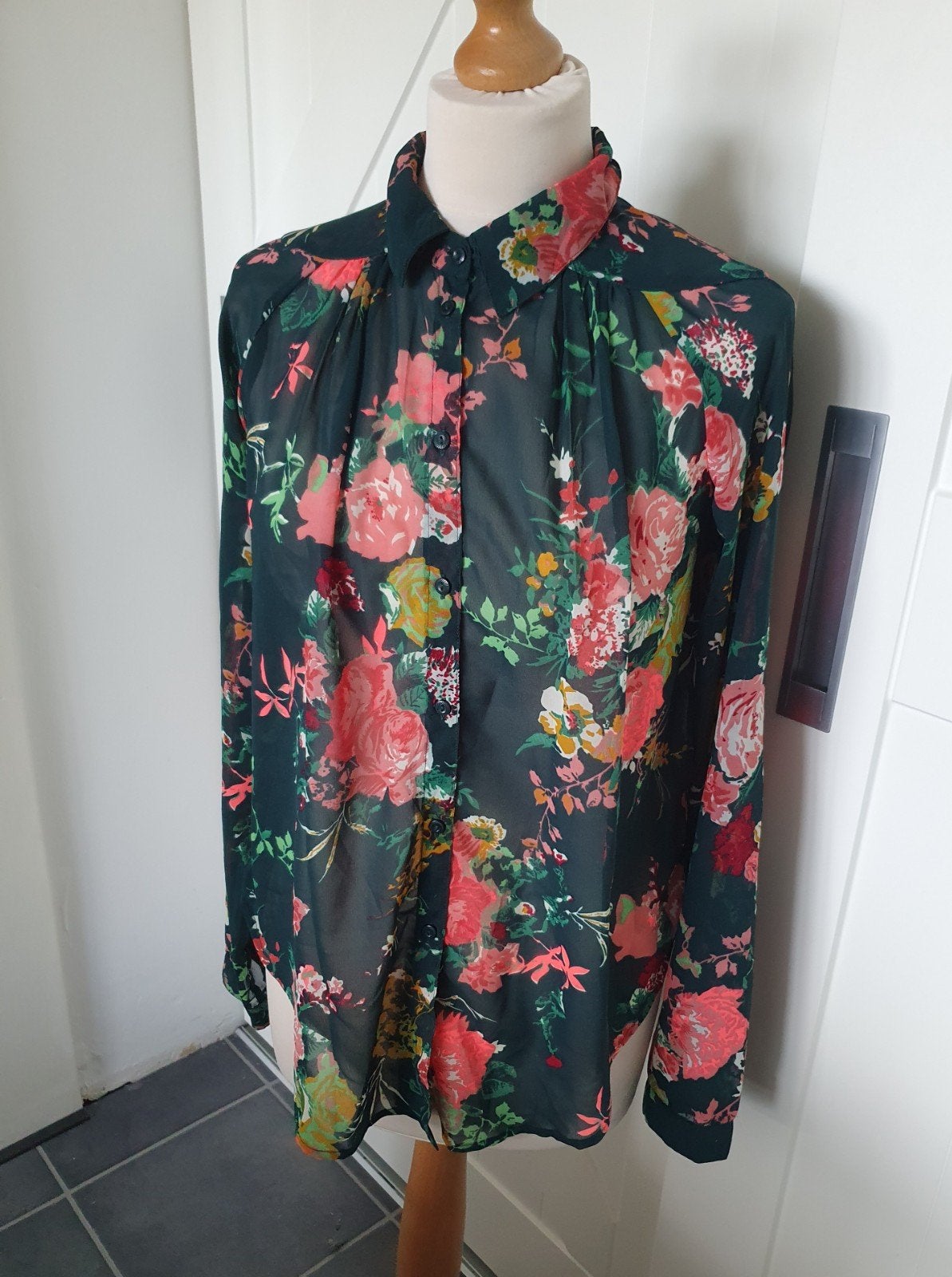 ONLY Blouse met bloemenprint - Maat 36 (S), Kleding | Dames, Ophalen of Verzenden, Maat 36 (S), Groen, ONLY