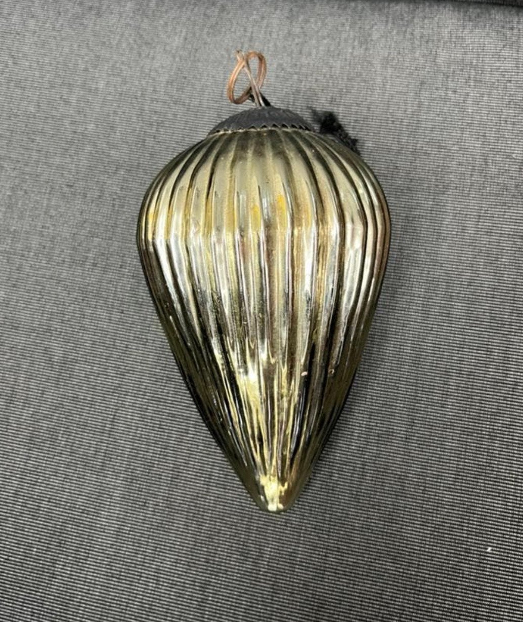 Grote 17 cm hoge Vintage Goudkleurige Kegelvormige Heksenbal, Ophalen of Verzenden