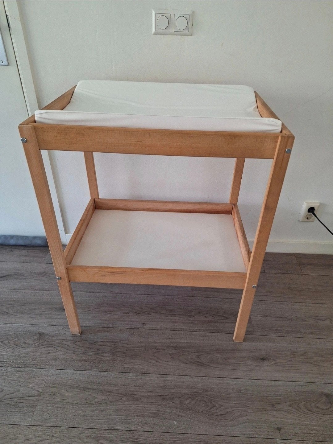 Commode Ikea Sniglar met aankleedkussen, Ophalen of Verzenden, Zo goed als nieuw, Commode, Minder dan 90 cm