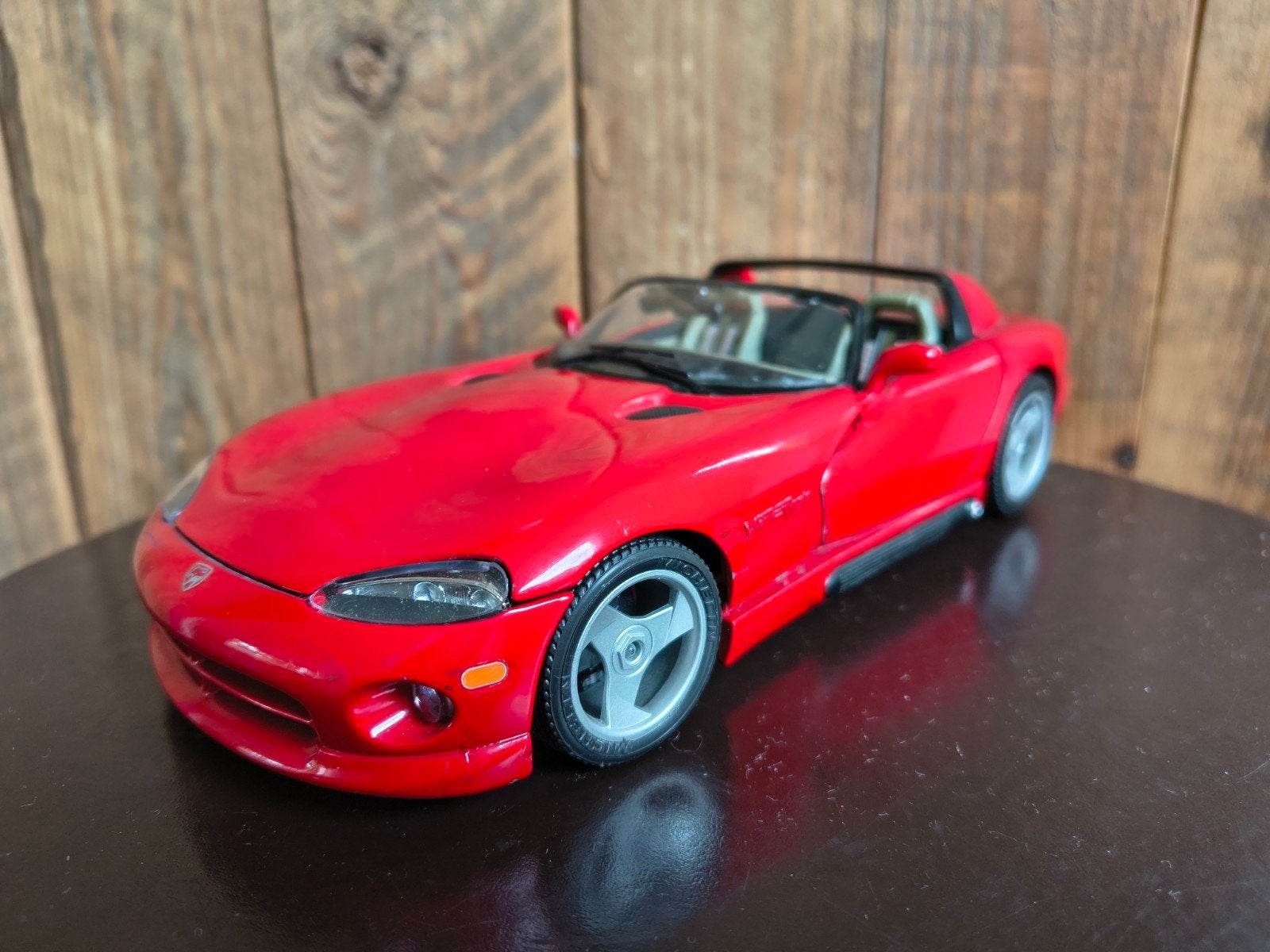 Dodge Viper RT/10 (1992) - 1:18 Bburago, Ophalen of Verzenden, Zo goed als nieuw, Auto, Bburago