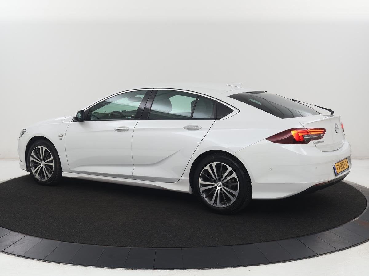 Opel Insignia Grand Sport 1.5 Turbo Innovation Opc-Line | Le, Auto's, Gebruikt, 4 cilinders, 700 kg, Wit