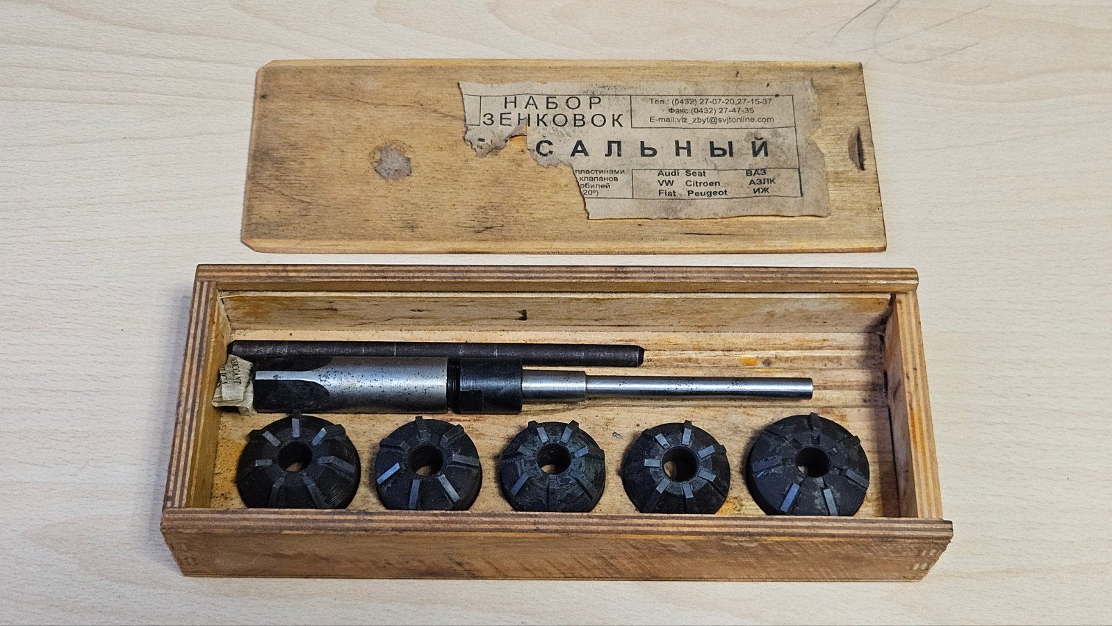 Universele klepzitting frees set, Ophalen of Verzenden, Seat