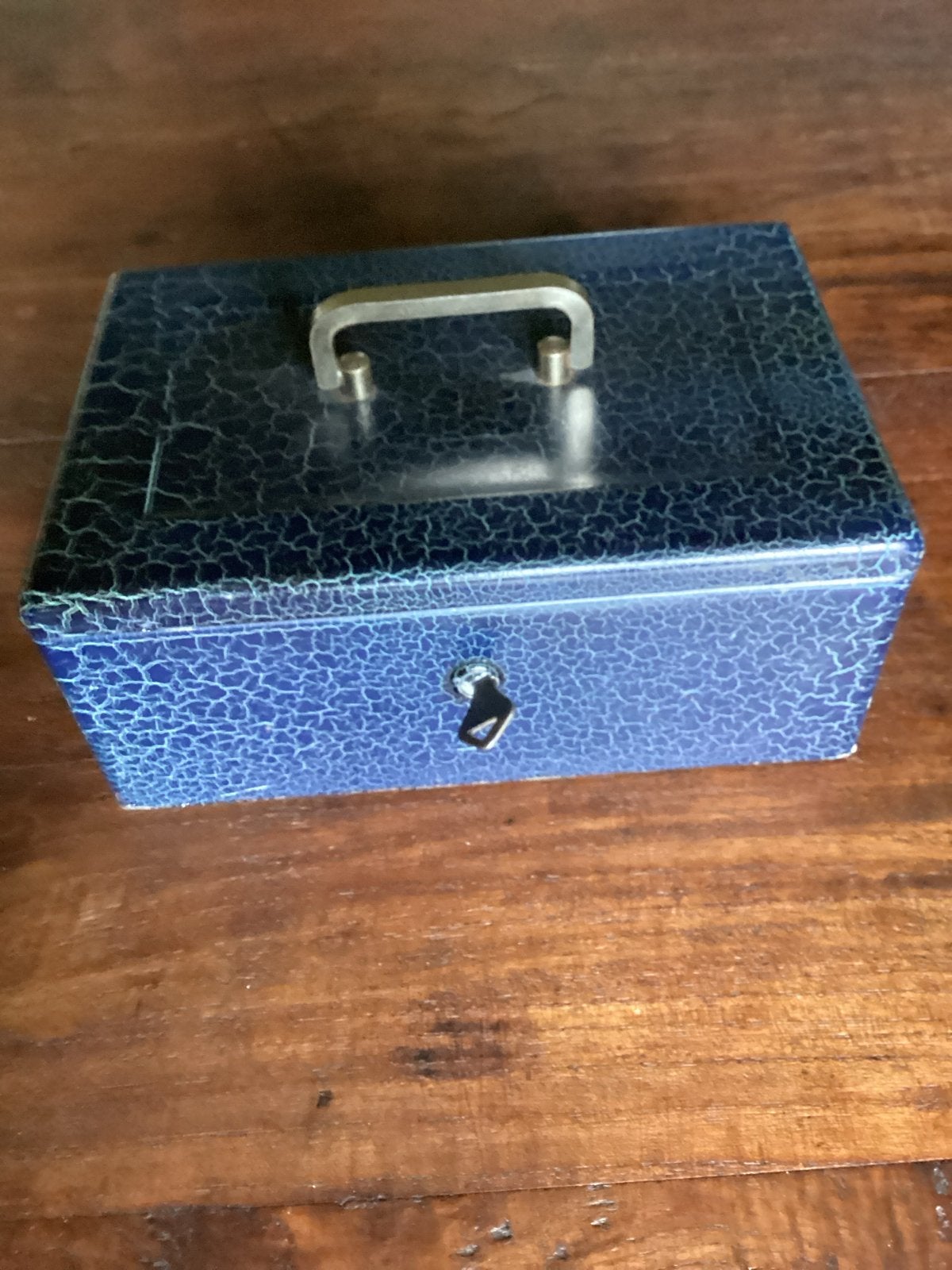 Vintage Geldkistje - Blauw met Craquelé Patroon, Minder dan 50 cm, Gebruikt, Ophalen of Verzenden, Metaal