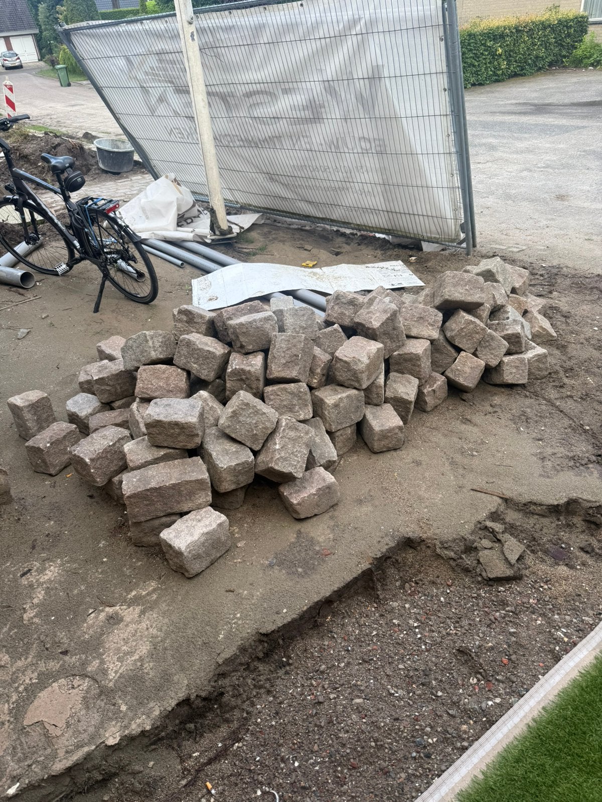 Gratis af te halen, Tuin en Terras, Ophalen of Verzenden, Zo goed als nieuw, Graniet
