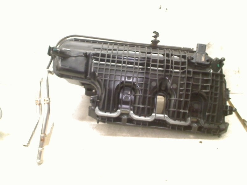 Inlaatspruitstuk Volkswagen Golf VIII (CD1) 2025 05E129709AQ, Gebruikt, Volkswagen, Volkswagen AG, Kundenbetreuung@volkswagen.de