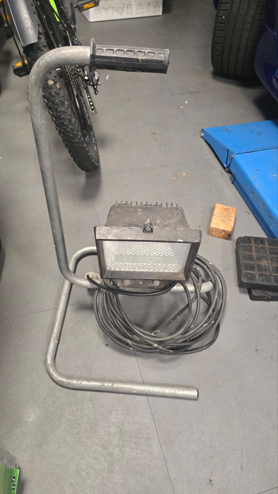 bouwlamp halogeen, Ophalen, Gebruikt, 500 watt of meer