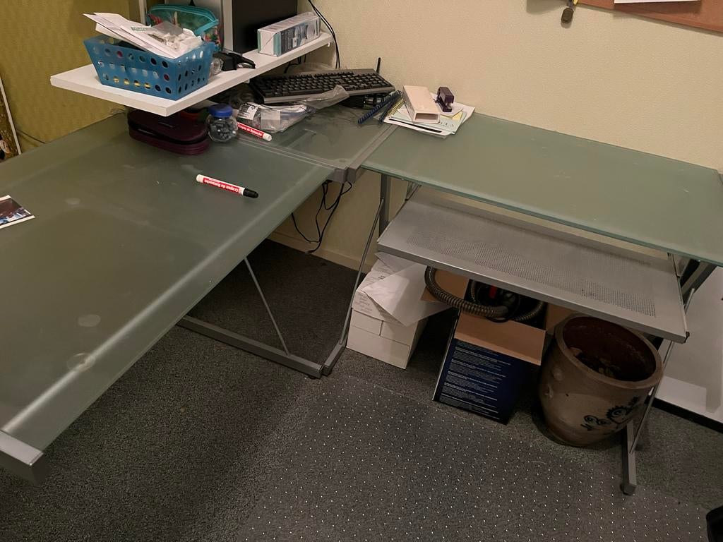 Glazen bureau met aluminium frame - Hoekmodel, Ophalen, Gebruikt