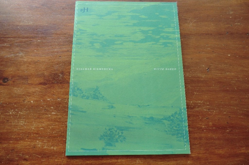 schildersboek - Hjalmar Riemersma - Witte daken, Ophalen of Verzenden, Zo goed als nieuw, Schilder- en Tekenkunst