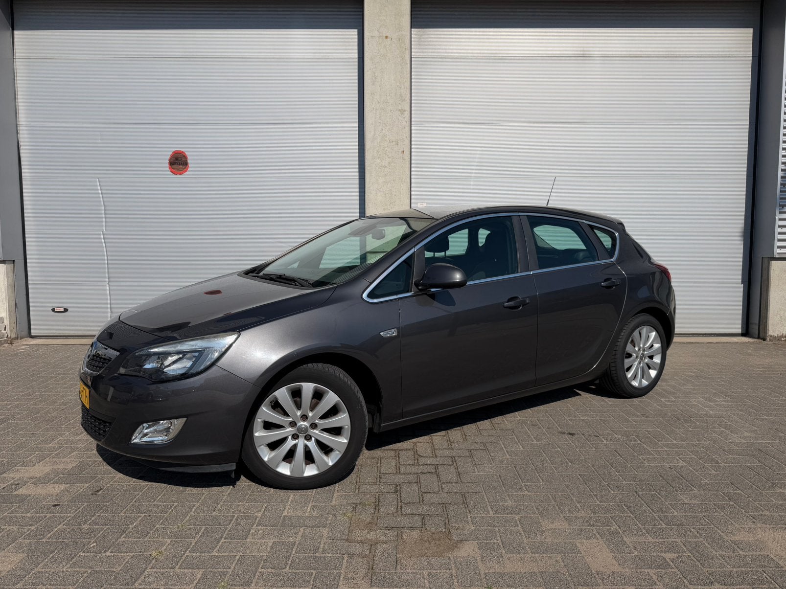 Opel Astra 1.4 Turbo Ecotec 5-D 2011 NIEUWE DISTR.KETTING!, Auto's, Voorwielaandrijving, 4 cilinders, Leder en Stof, Bedrijf