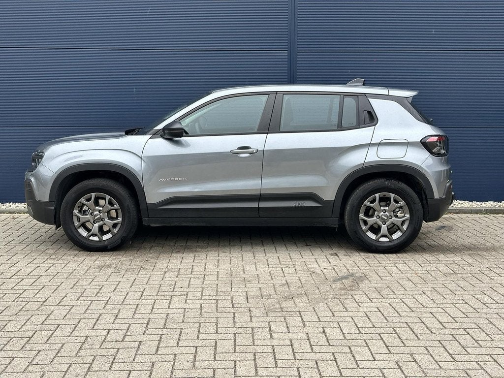 Jeep Avenger 1.2T e-Hybrid 100pk Aut Longitude | SUMMERDEAL, Auto's, Jeep, Gebruikt, Euro 6, 1199 cc, 620 kg